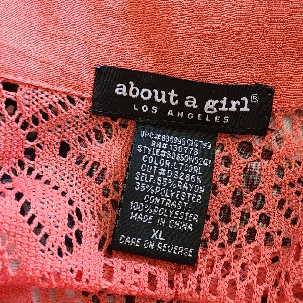About A Girl Coral Button-Down Shirt with Lace Accents - Picture 4 of 4
